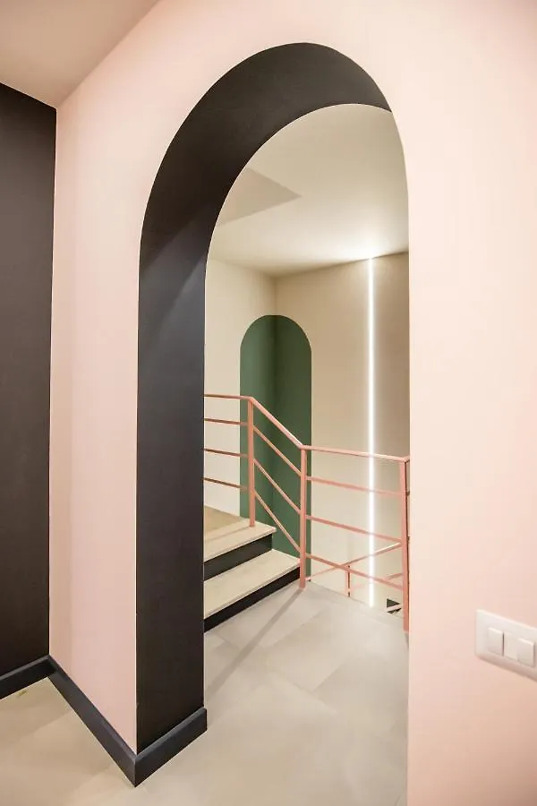 Allure Boutique Hotel Тирана