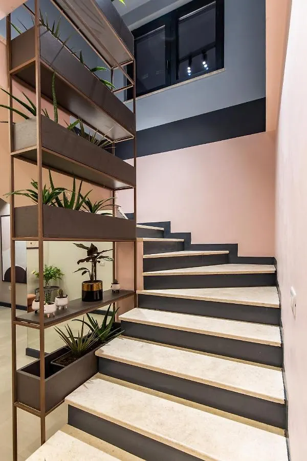Allure Boutique Hotel Тирана