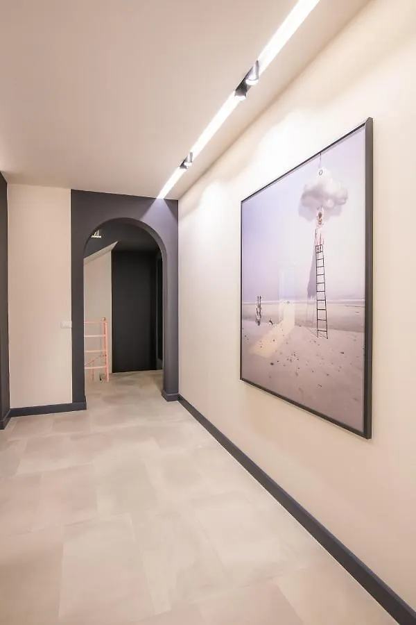 Allure Boutique Hotel Тирана